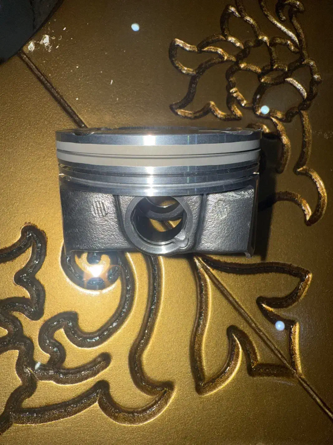 رینگ پیستون اریزو۵|قطعات یدکی و لوازم جانبی|تهران, بهداشت|دیوار