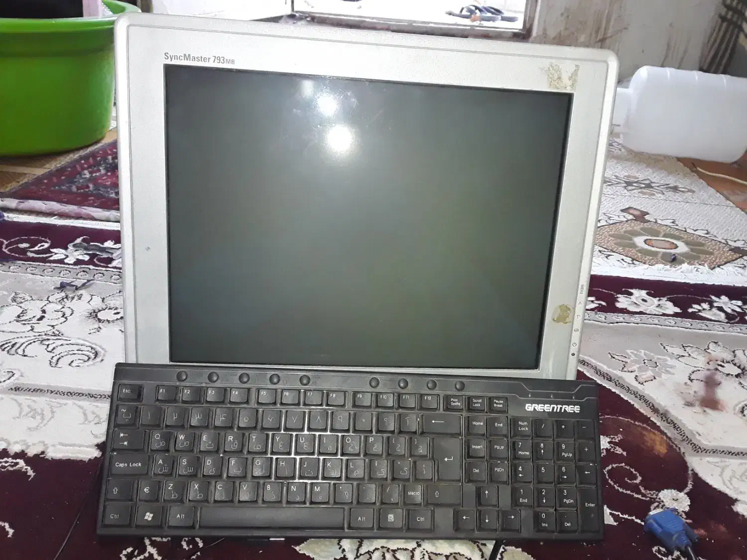 کیبورد و مانیتور سالم بشرط|قطعات و لوازم جانبی رایانه|تربت‌حیدریه, آبشار|دیوار