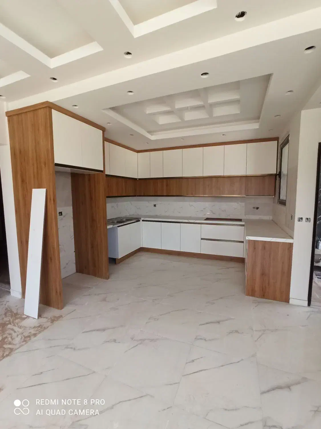 نصاب کابینت هستم کارکارگاهی هم کردم|خدمات پیشه و مهارت|کاشان, لتحر|دیوار