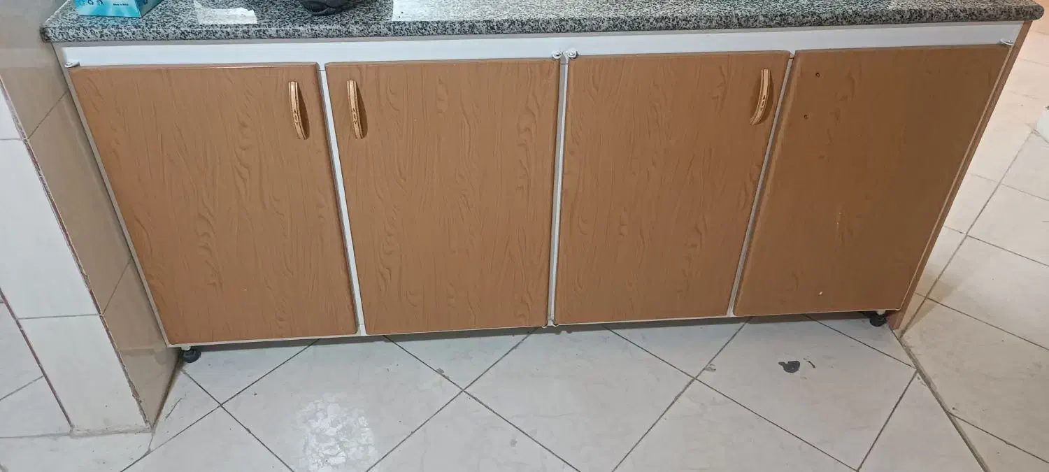 کابینت اهنی|آبچکان و نظمدهنده ظروف|اصفهان, شاهزاده ابراهیم|دیوار