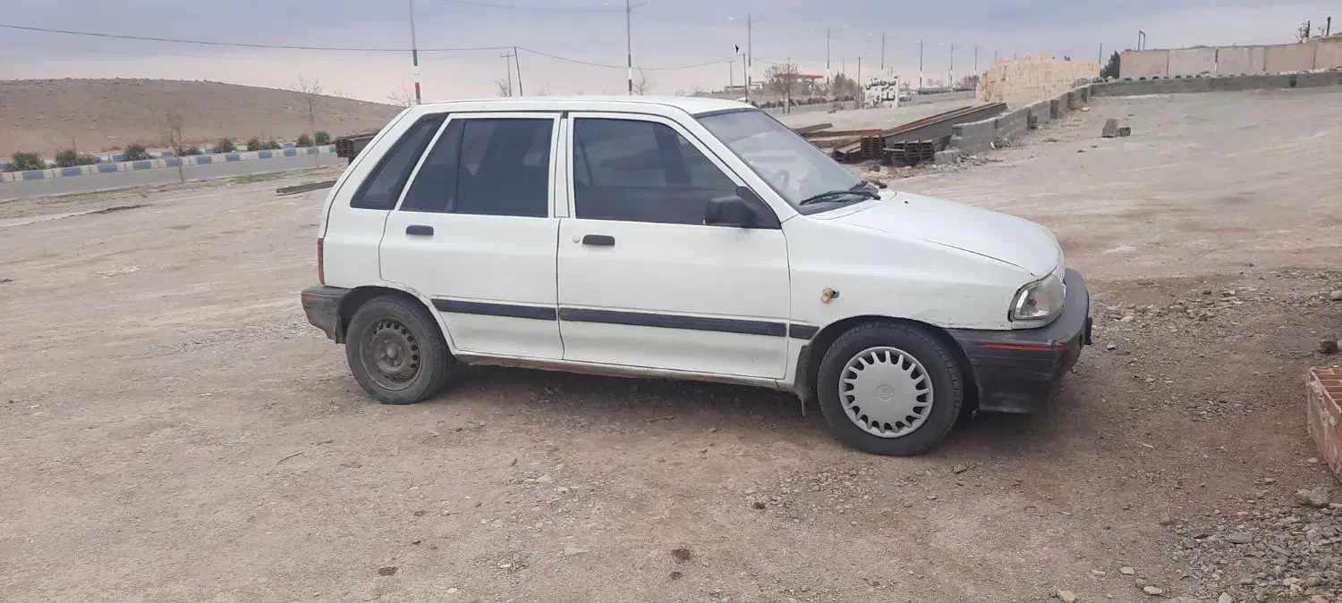 مدل۸۲ هاچبگ|خودرو سواری و وانت|سبزوار, میدان بار|دیوار