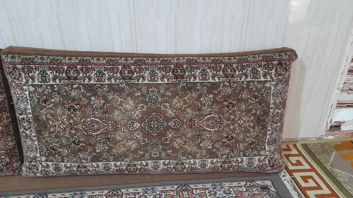 پشتی سالم|پشتی|مشهد, انصار|دیوار