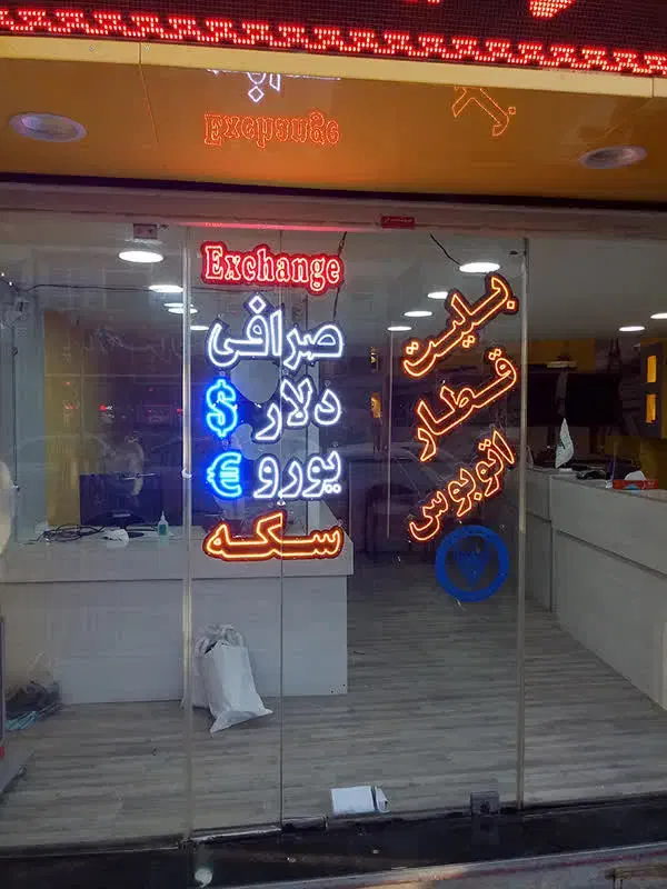 تابلوسازی تمام قسط با ضمانت|خدمات پیشه و مهارت|زنجان, |دیوار