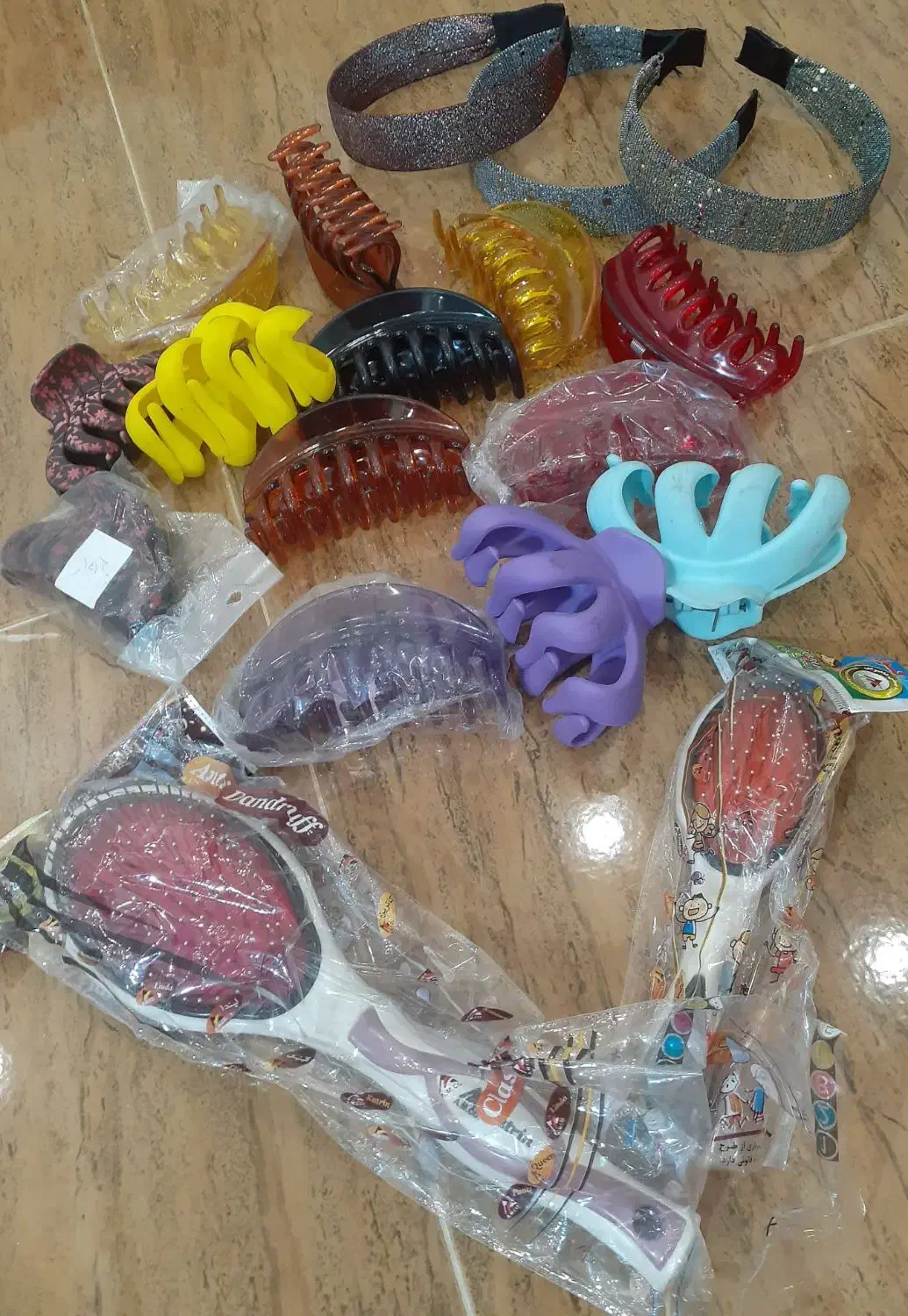 حراج لباس مغازه زیر قیمت خرید|لباس|رشت, جهاد|دیوار