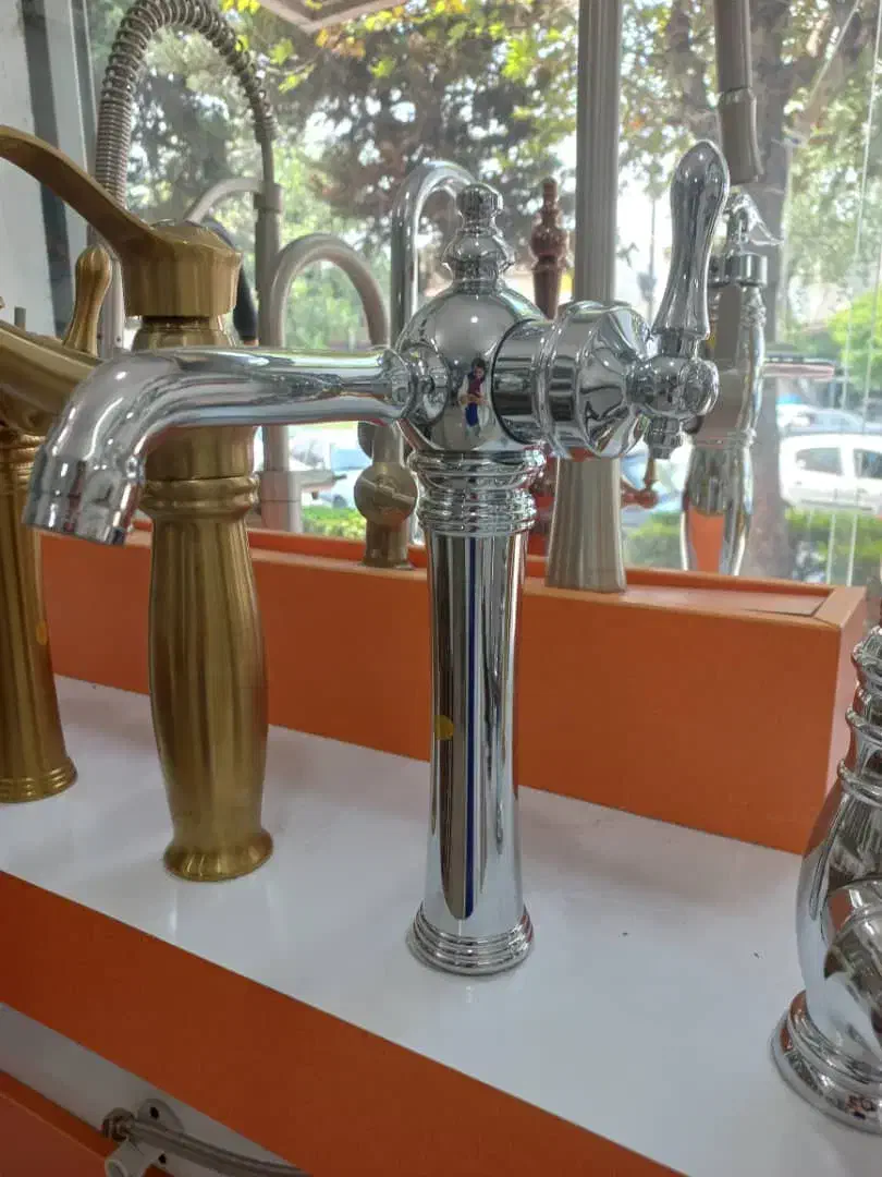 شیر روشویی پایه بلند|لوازم سرویس بهداشتی|آمل, |دیوار