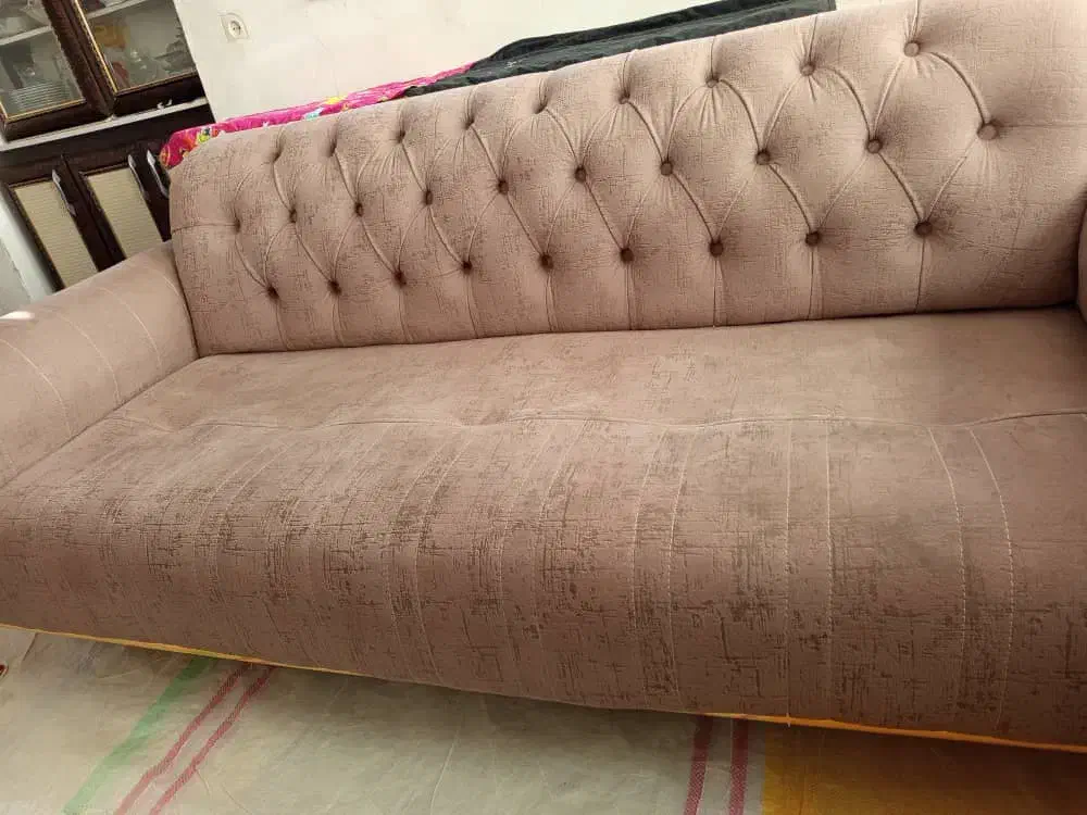 مبل چستر نو به همراه جلو مبلی|مبلمان خانگی و میز عسلی|سلماس, |دیوار