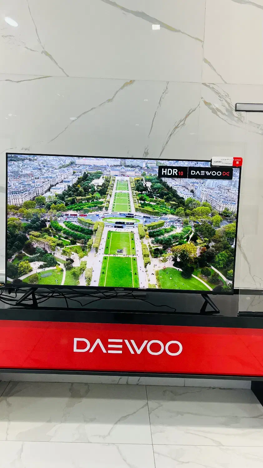 فروش ویژه ی ویترینی تلویزیون|تلویزیون و پروژکتور|فولادشهر, B4|دیوار