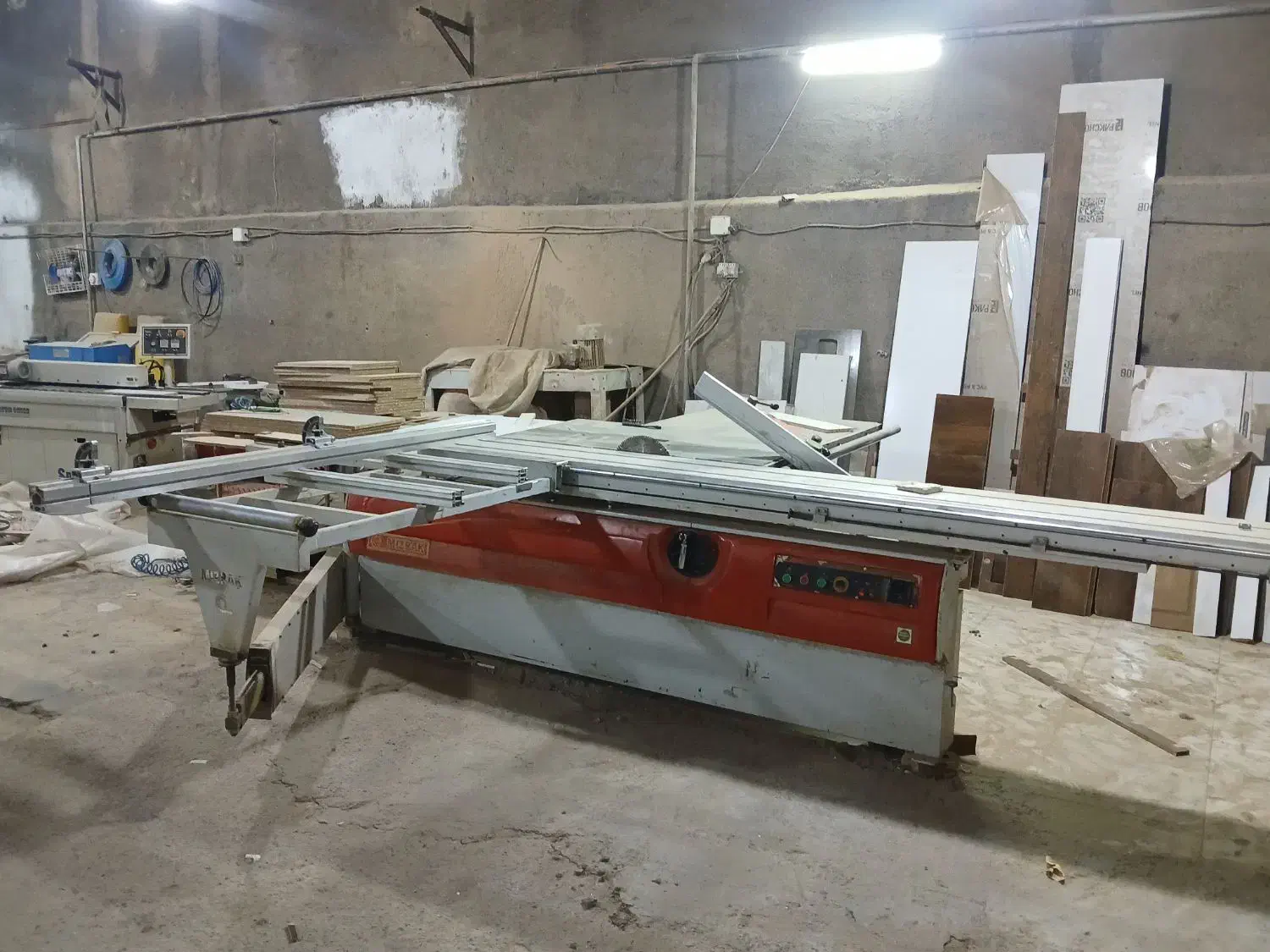 دستگاه برش دورکند۳۸۰،دستگاه نوار نوین چوب،مکنده|ماشین‌آلات صنعتی|مشهد, عامل|دیوار