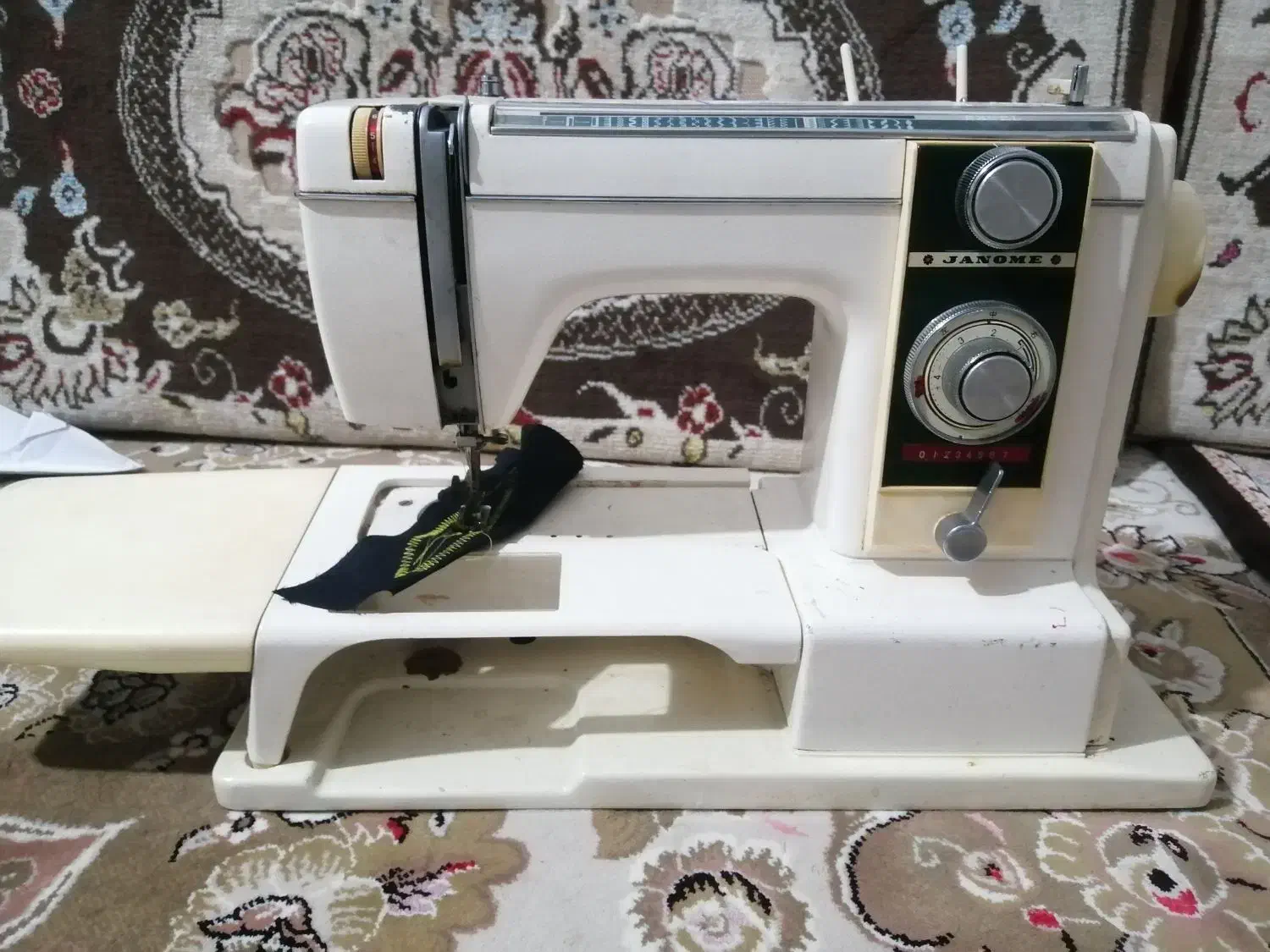 چرخ خیاطی ژانومه|چرخ خیاطی و ریسندگی|دشتابی, |دیوار