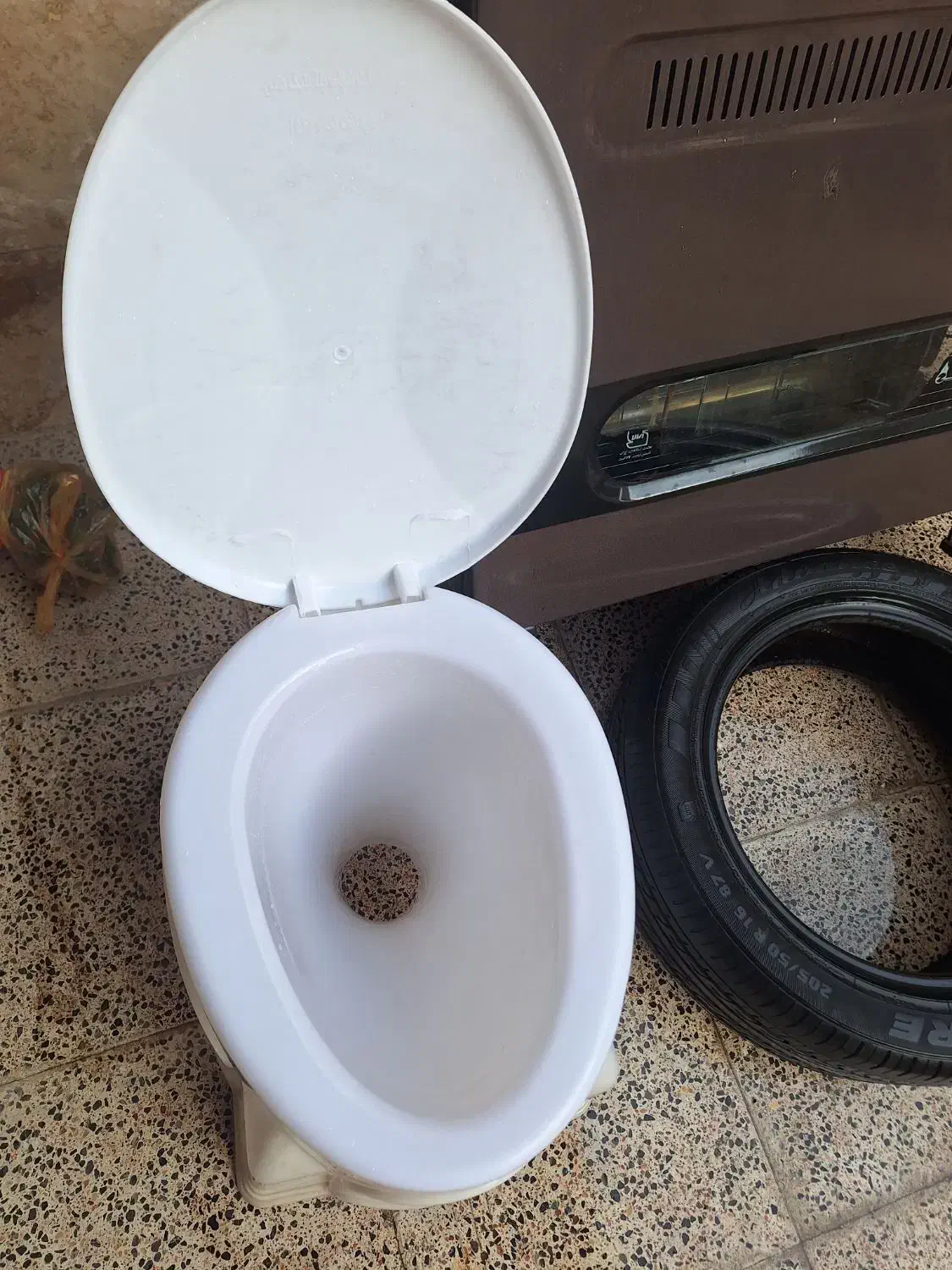 دستشویی فرنگی|مصالح و تجهیزات ساختمان|قم, قلعه کامکار|دیوار