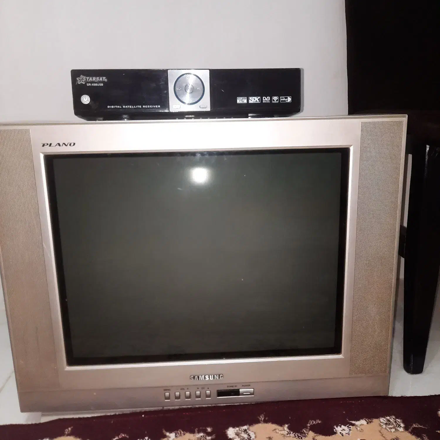 تلوزیون سامسونگ ۲۱|تلویزیون و پروژکتور|رشت, پاره بیجار|دیوار