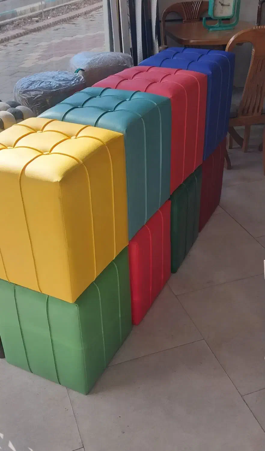 پاف مکعبی/رنگی/مهد/اتاق بازی /بزرگسال|مبلمان خانگی و میز عسلی|همدان, |دیوار