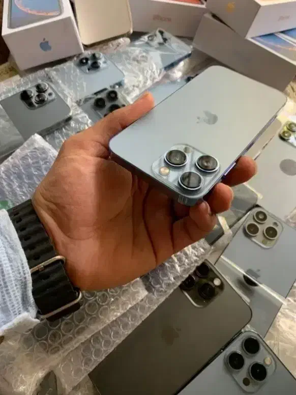 انجام فیس لیفت آیفون از سری X به 12 تا 16 پرومکس|موبایل|همدان, |دیوار