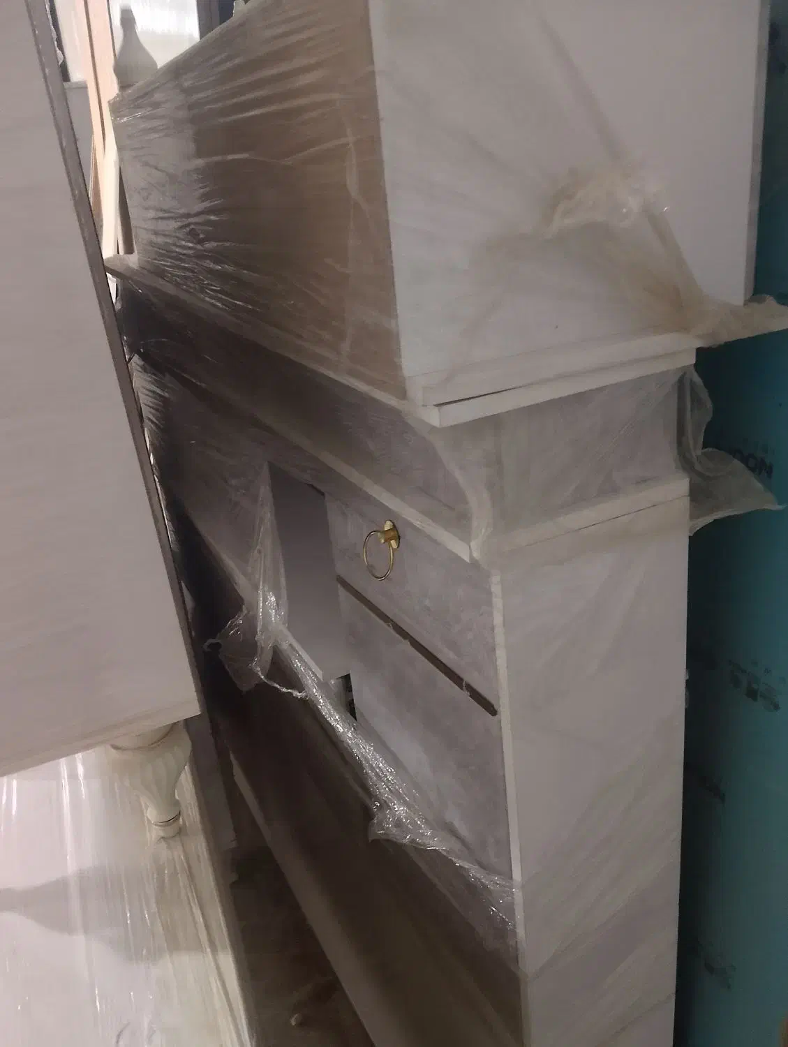 تخت|تخت و سرویس خواب|مهرستان, |دیوار