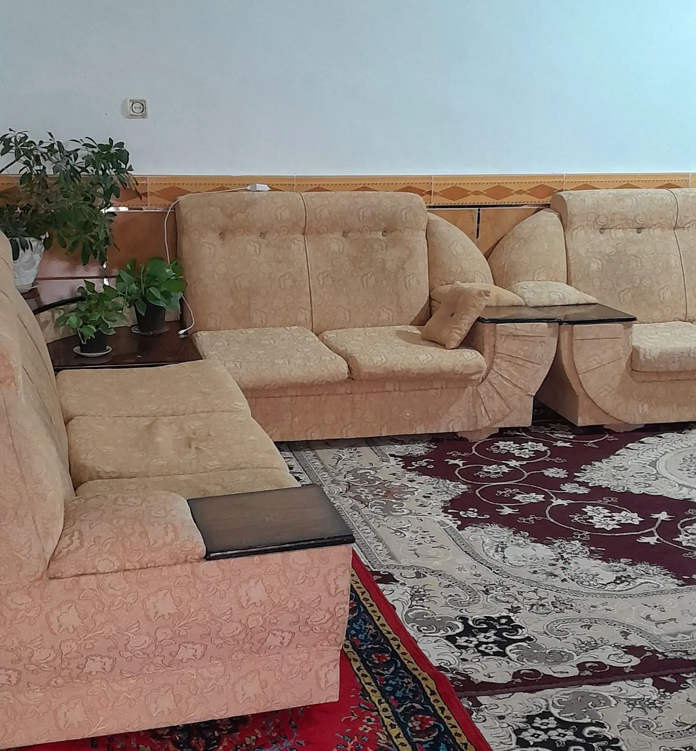 مبل|مبلمان خانگی و میز عسلی|خان ببین, |دیوار