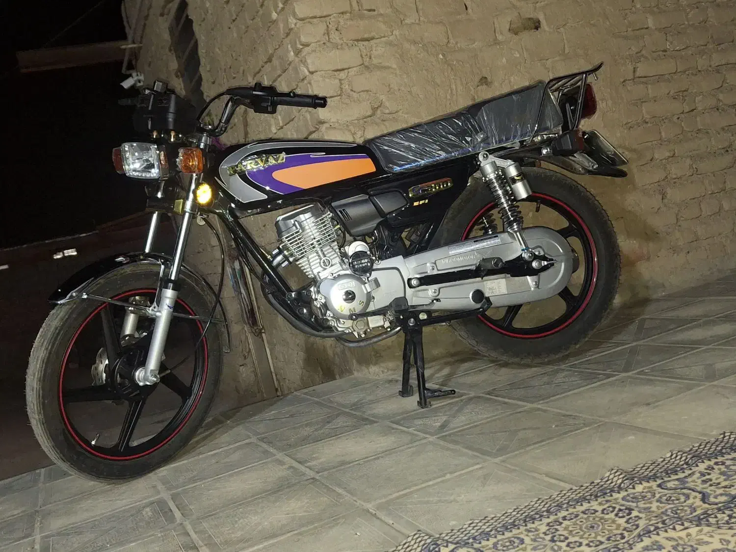 ۲۰۰پرواز|موتورسیکلت|یزدان شهر, |دیوار