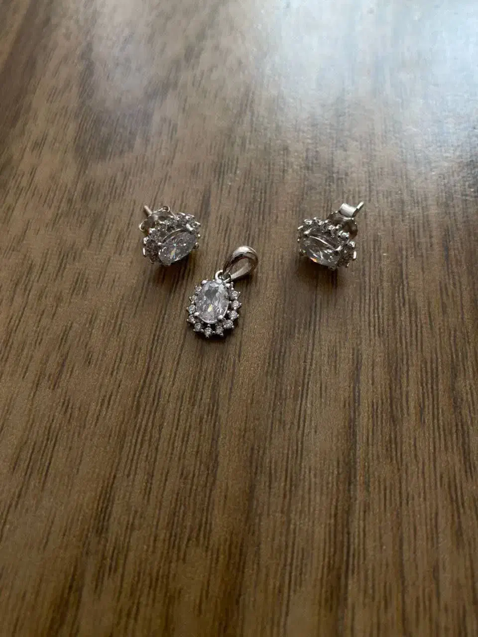 نقره|جواهرات|ملارد, |دیوار