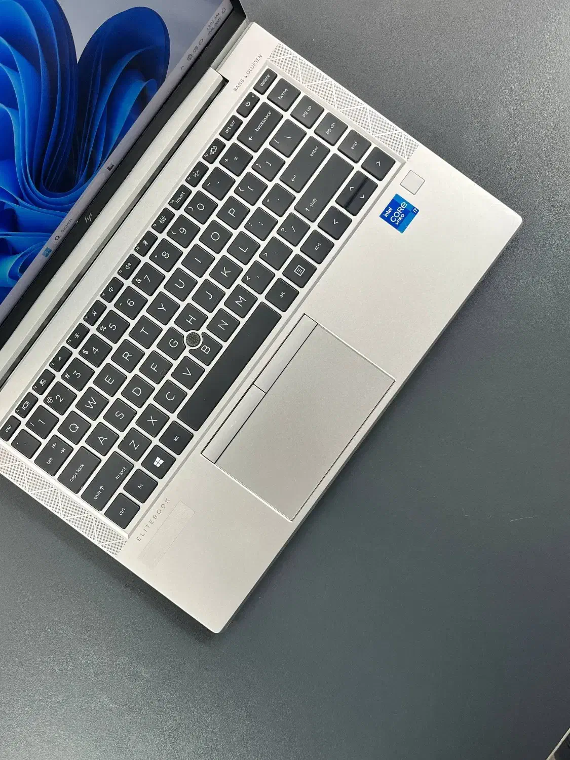 اچ پی i7 نسل 11 سیمکارت خور|رایانه همراه|قم, دورشهر|دیوار