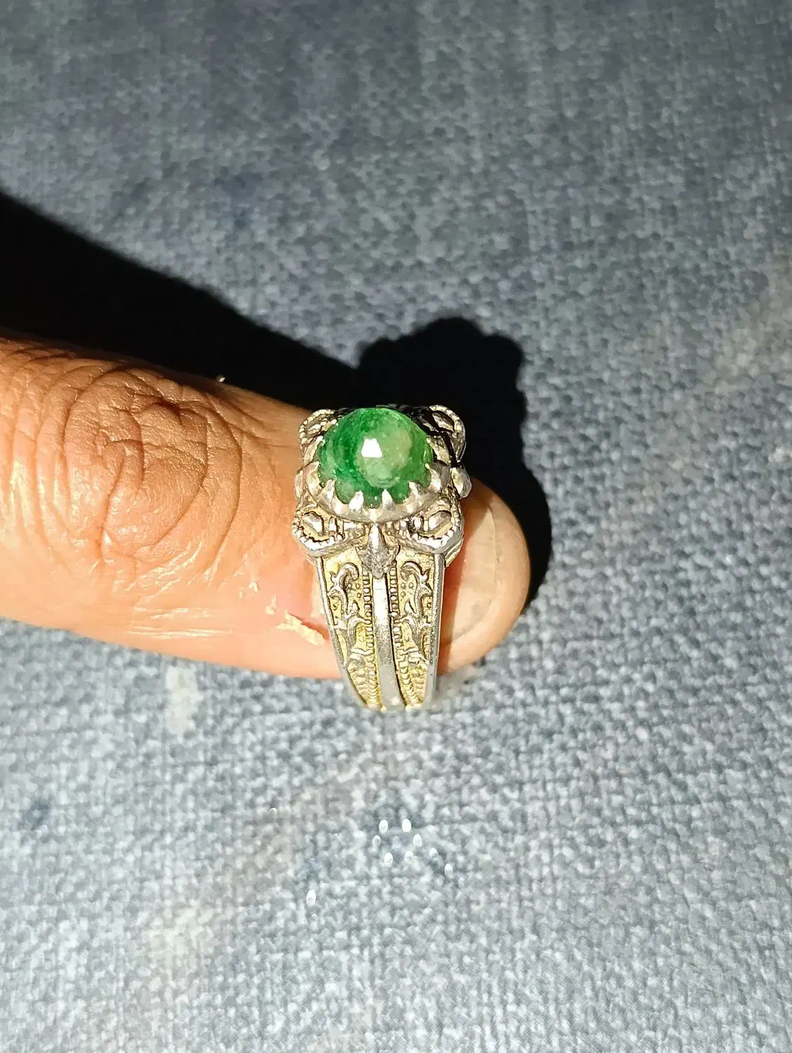 زمرد پنجشیر افغان رکاب سلطنتی|جواهرات|قم, ارم|دیوار