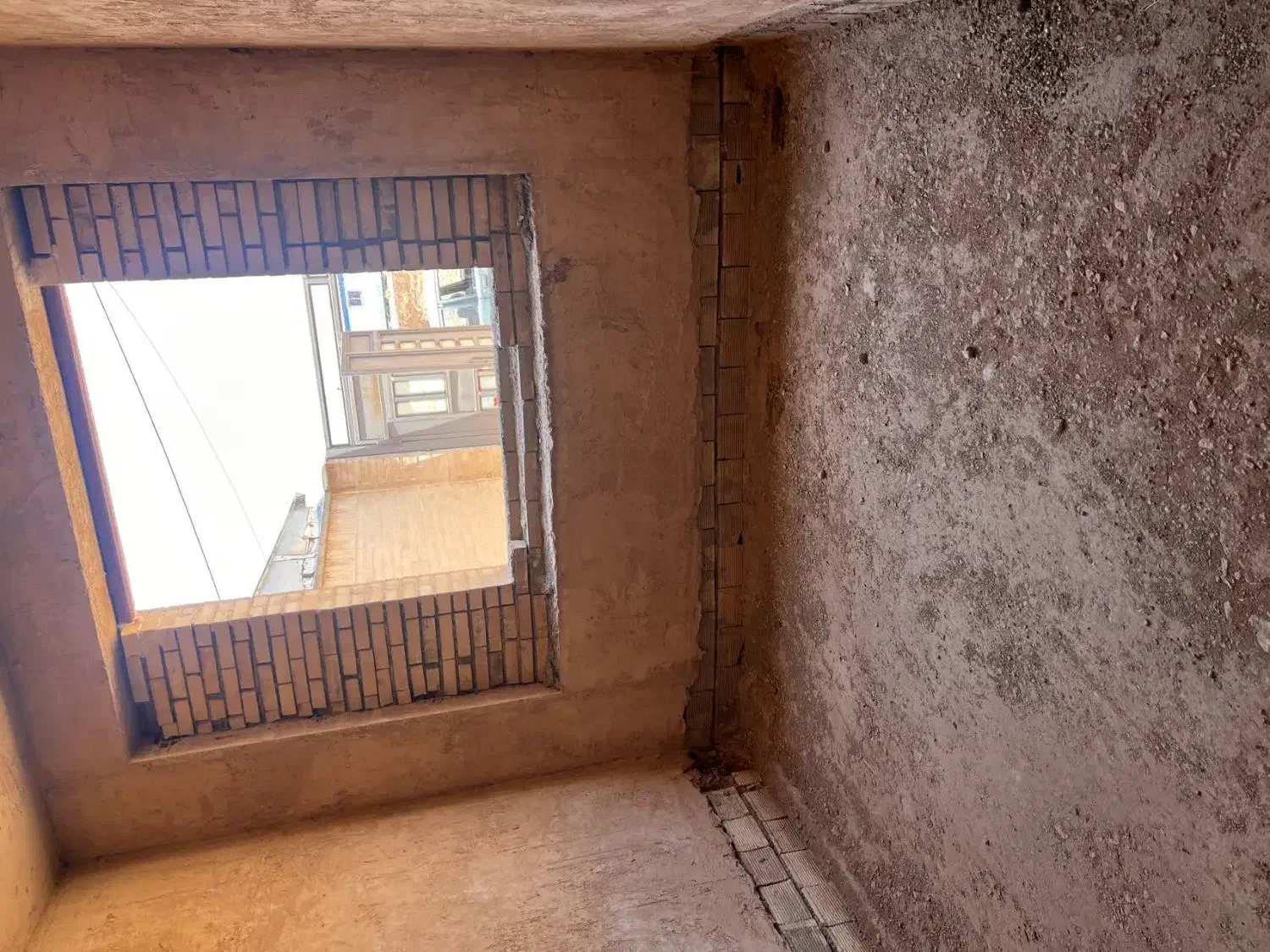 خانه نیمه کاره باآب وبرق وسند تک برگ بدون فرونشست|فروش خانه و ویلا|مبارکه, |دیوار