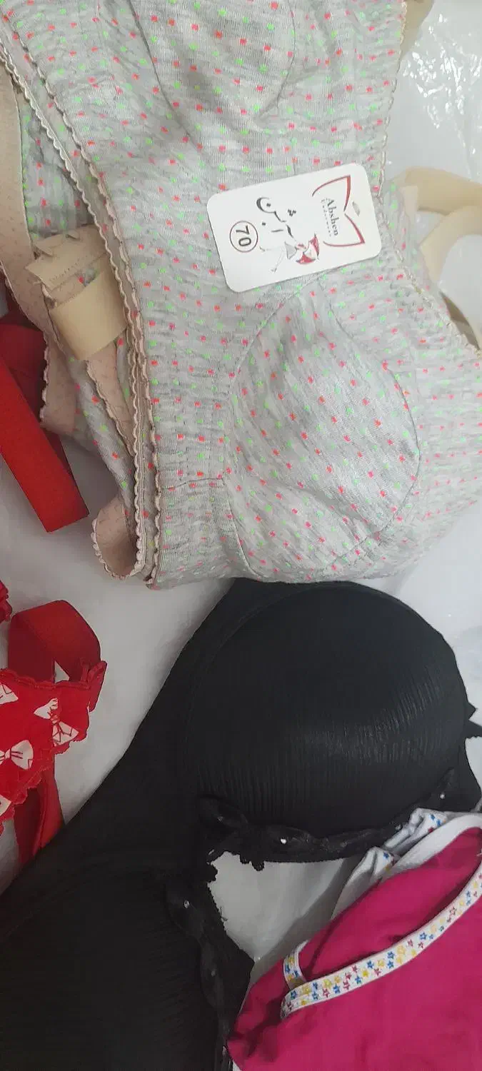 لبااس زیر زنانه|لباس|قروه, |دیوار