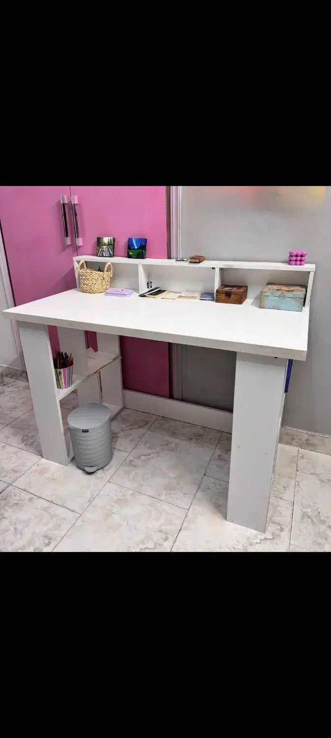 میز تحریر سفید|مبلمان اداری|گرگان, |دیوار