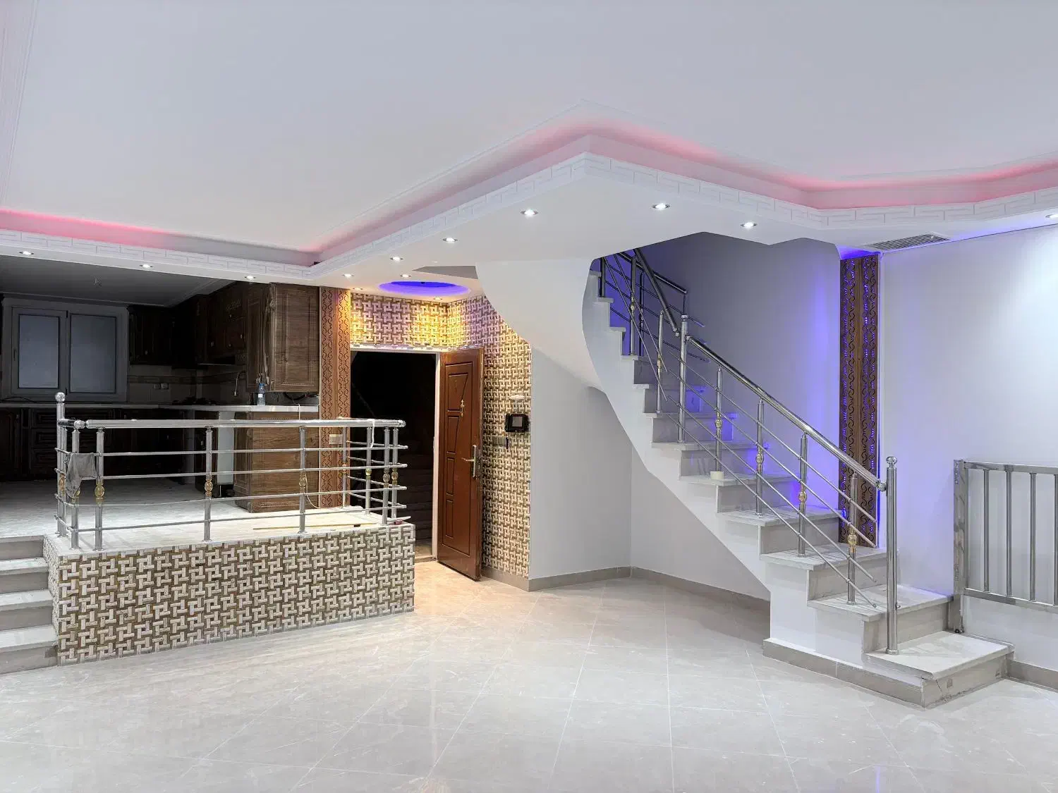 ویلایی دوبلکس|فروش خانه و ویلا|ری, سرتخت|دیوار