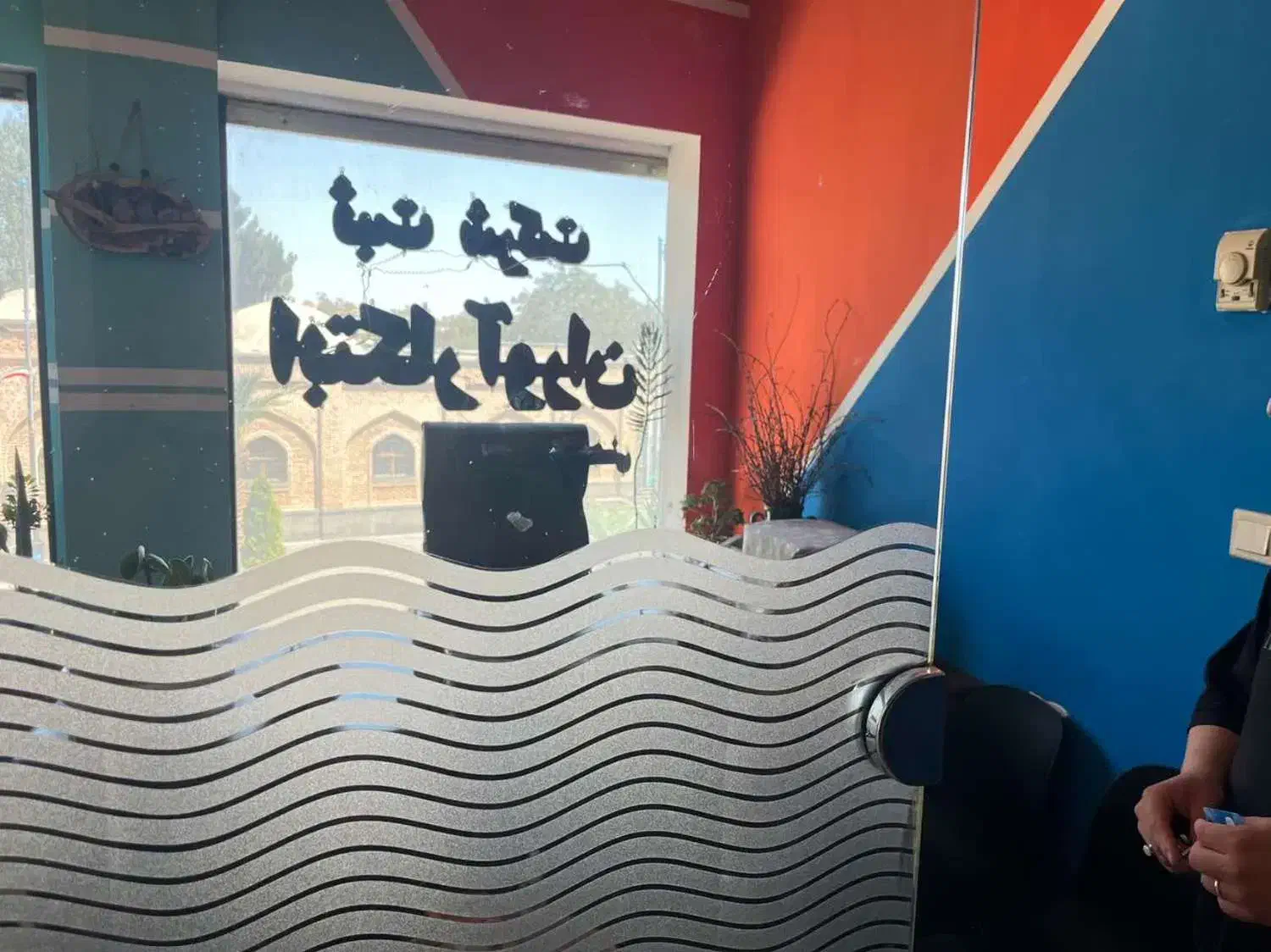 مغازه / دفتر / پاساژ خطایی / عالی قاپو|فروش مغازه و غرفه|اردبیل, |دیوار