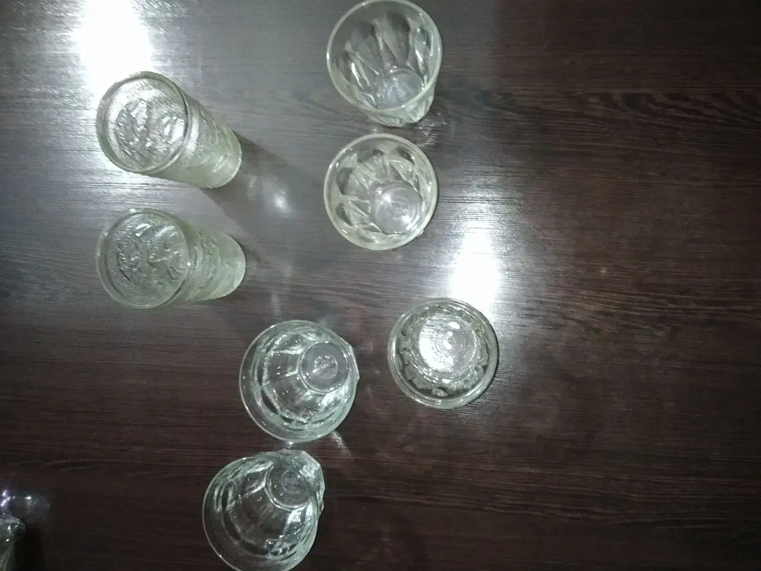 استکان قدیمی|کلکسیون اشیاء عتیقه|تهران, چهارصد دستگاه|دیوار