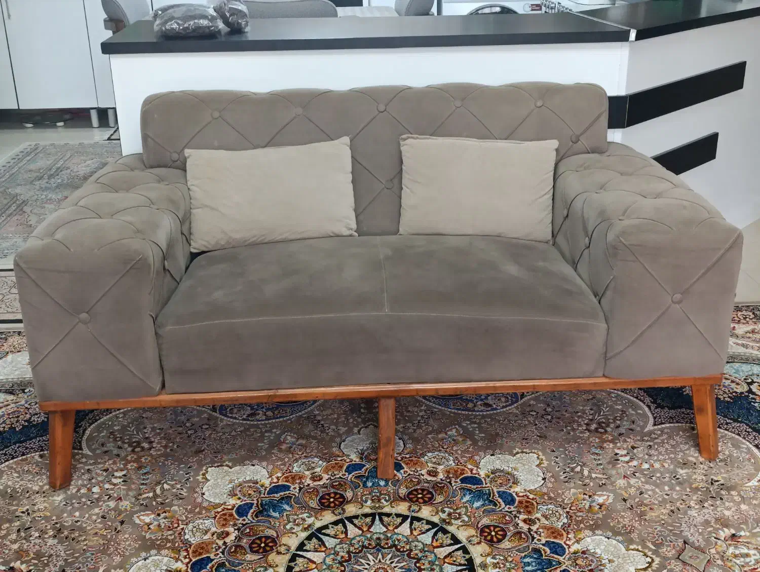 مبل ۵ نفره|مبلمان خانگی و میز عسلی|محمدشهر, سیدآباد|دیوار