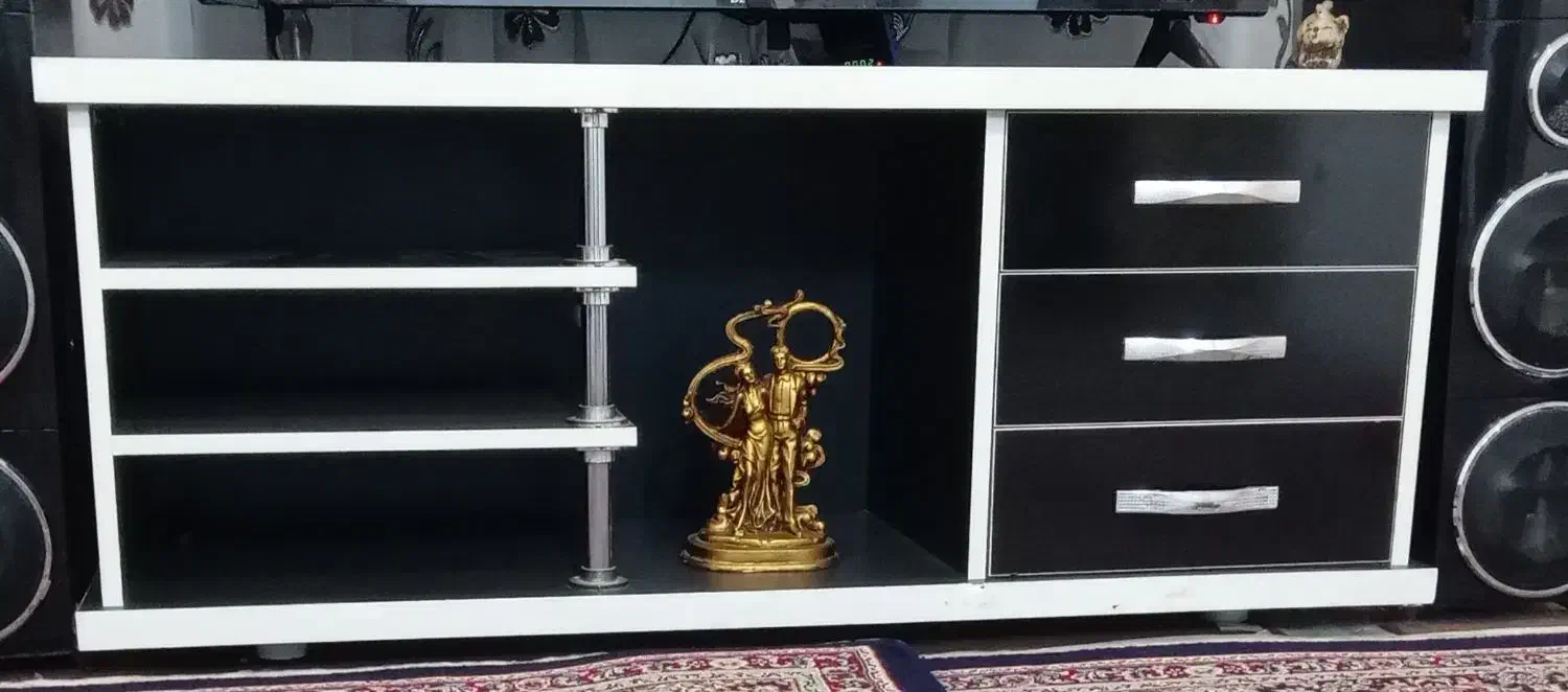 میزتلویزیون۳۰۰|میز تلویزیون|ملایر, |دیوار