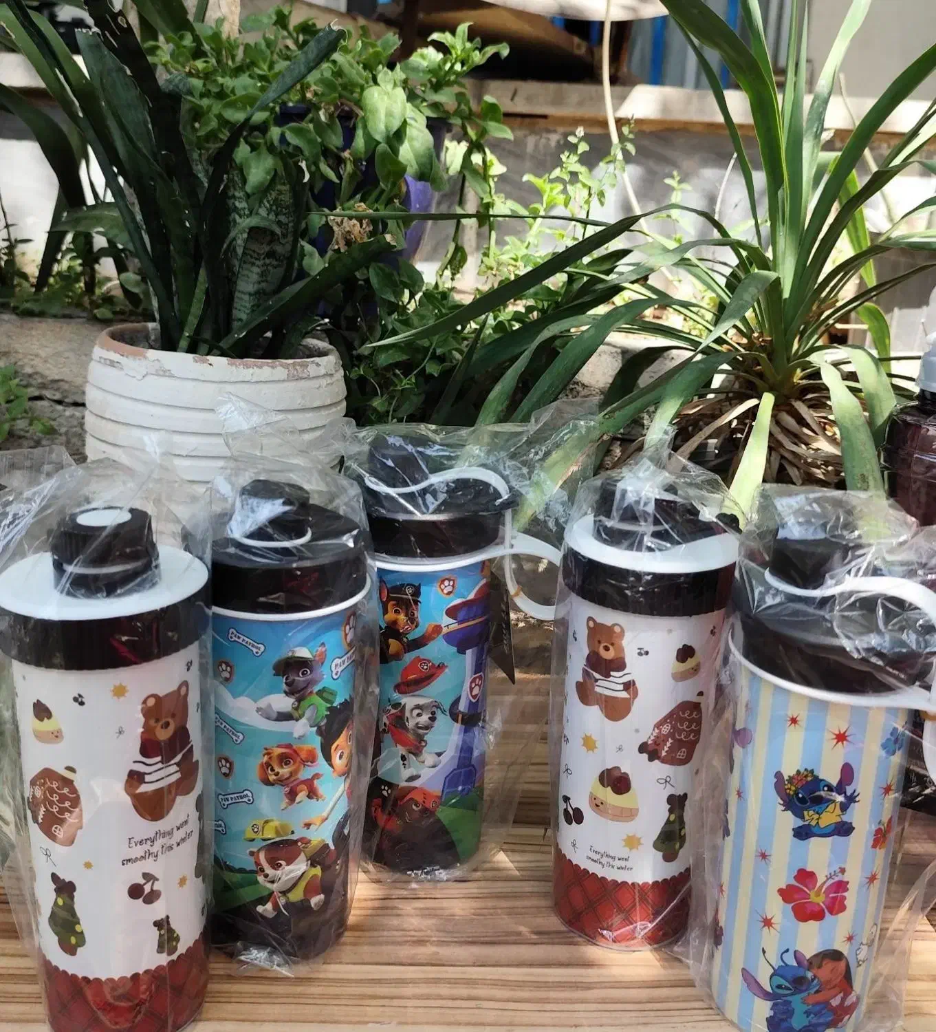 انواع قمقمه و شیکر|ظروف نگهدارنده، پلاستیکی، یکبارمصرف|خاوران, |دیوار