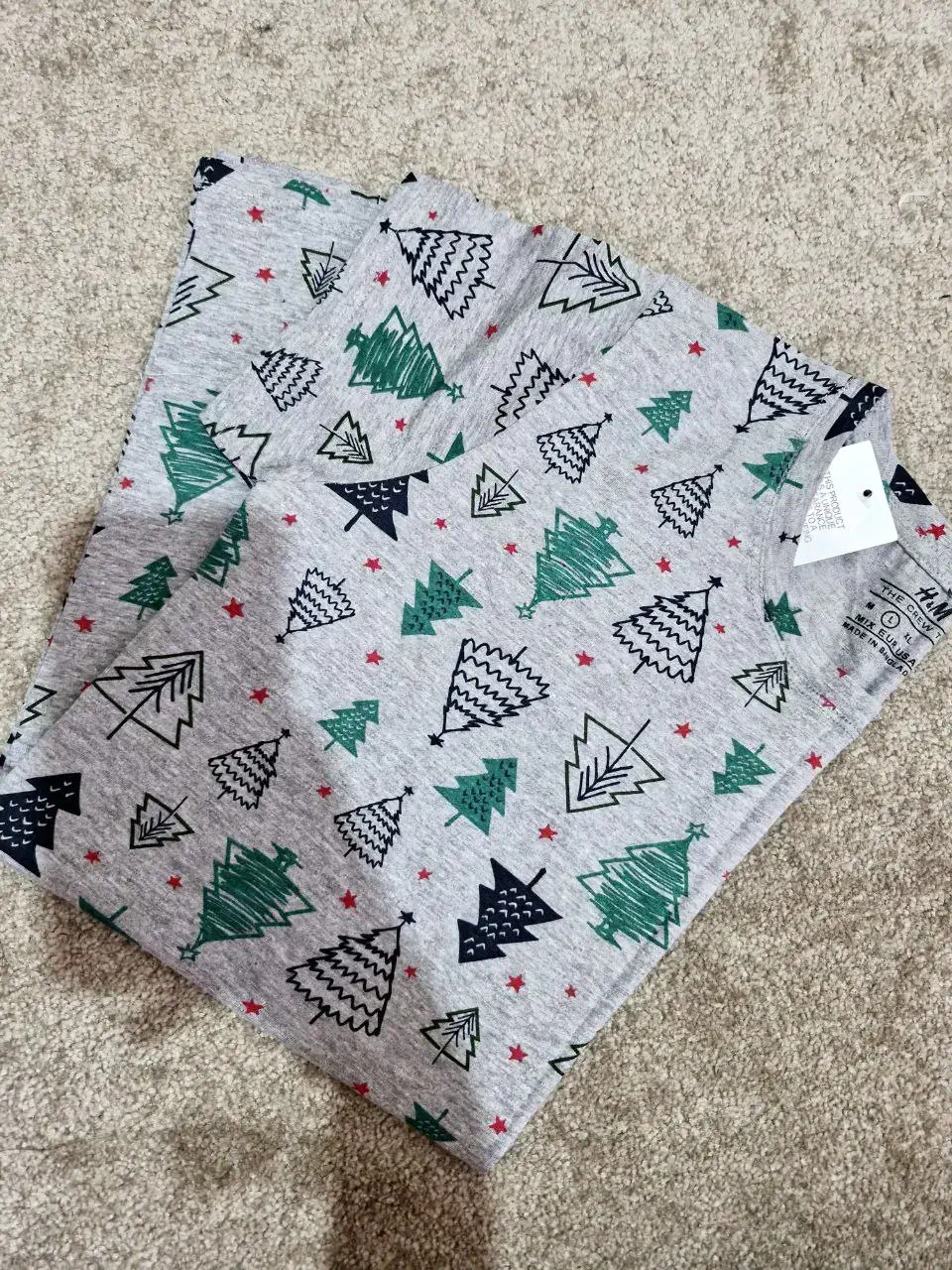 تیشرت از برند h&m (اچ اند ام)|لباس|گرگان, |دیوار