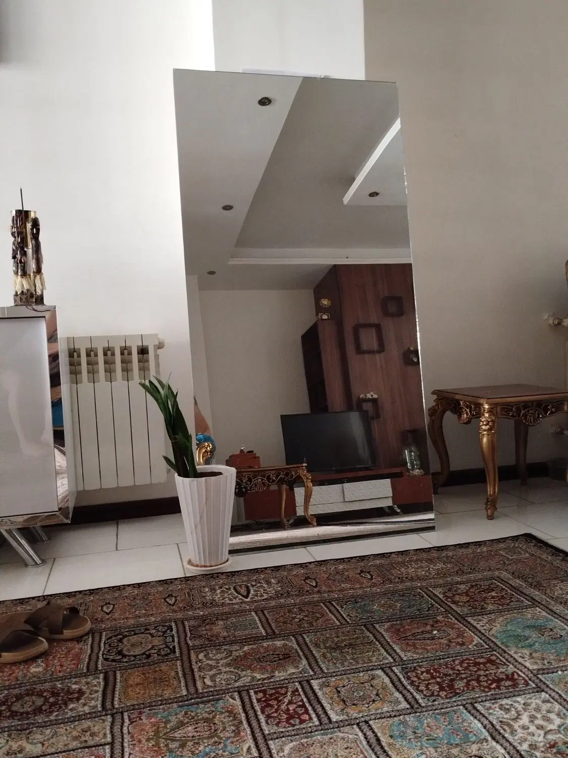 اینه|آینه|گرمدره, |دیوار