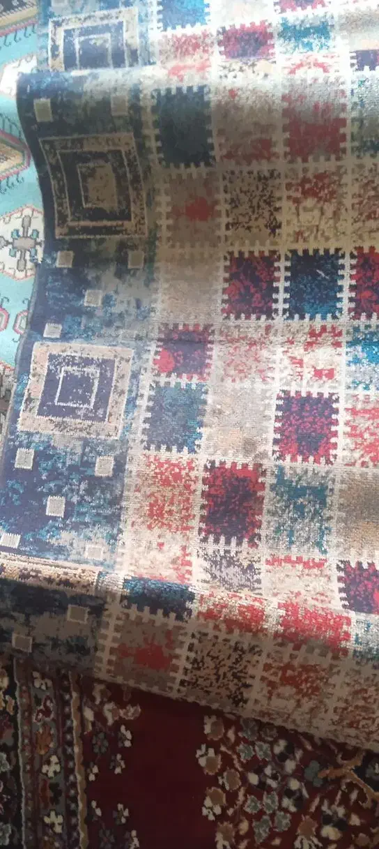 قالی چه روی تخت ی د حد نو|روفرشی|خرم‌آباد, |دیوار