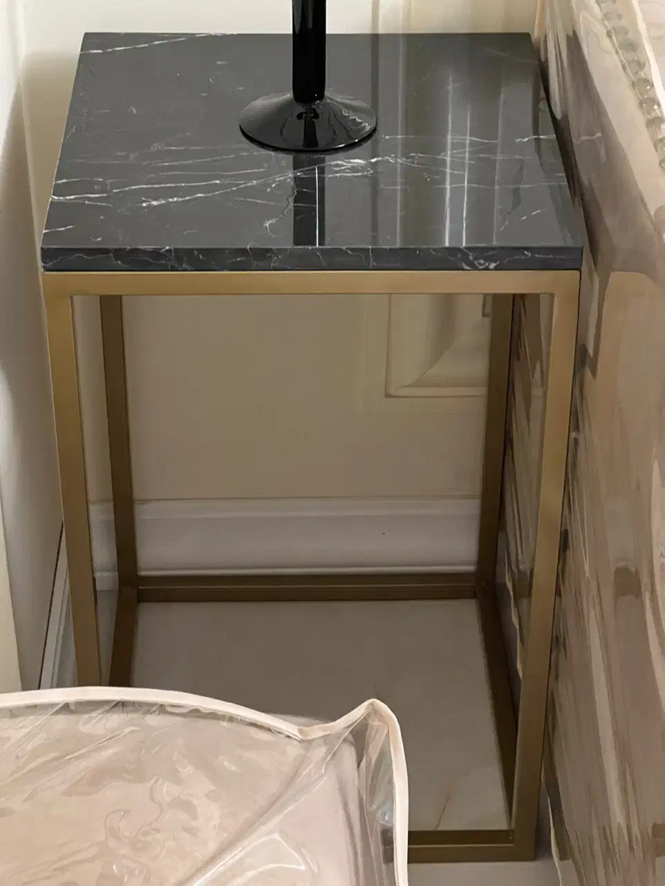 تعدادی وسایل منزل|لوستر و چراغ آویز|کرج, باغستان|دیوار