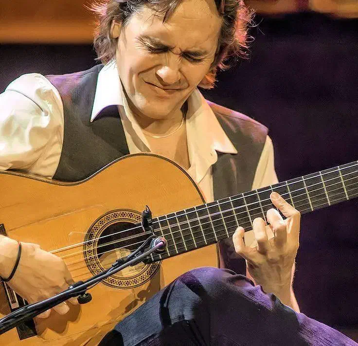 آموزش گیتار، آواز و آهنگسازی|خدمات آموزشی|مشهد, رضاشهر|دیوار