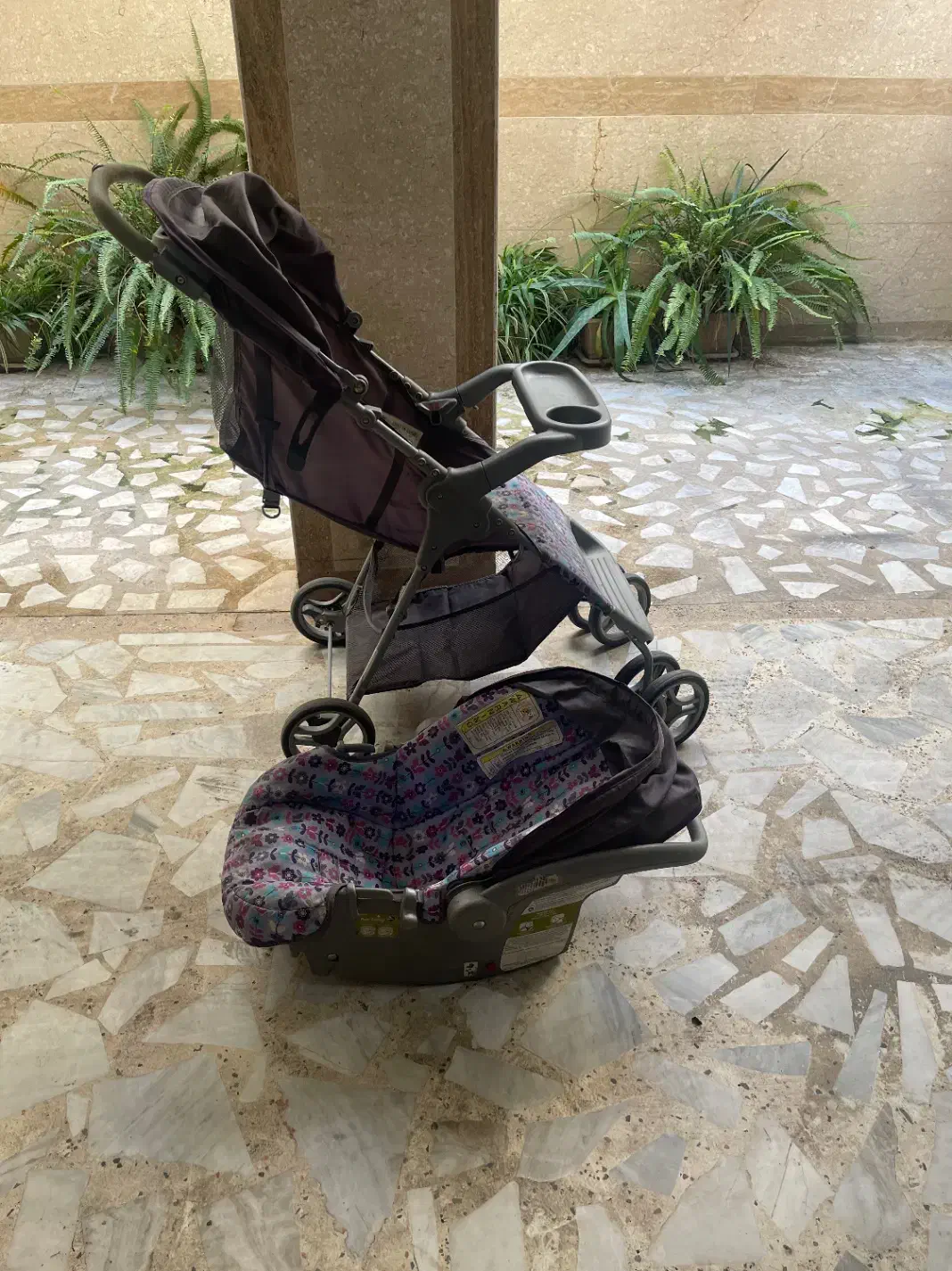 کالسکه و کریر خارجی با کیفیت|کالسکه و لوازم جانبی|رشت, جهاد|دیوار