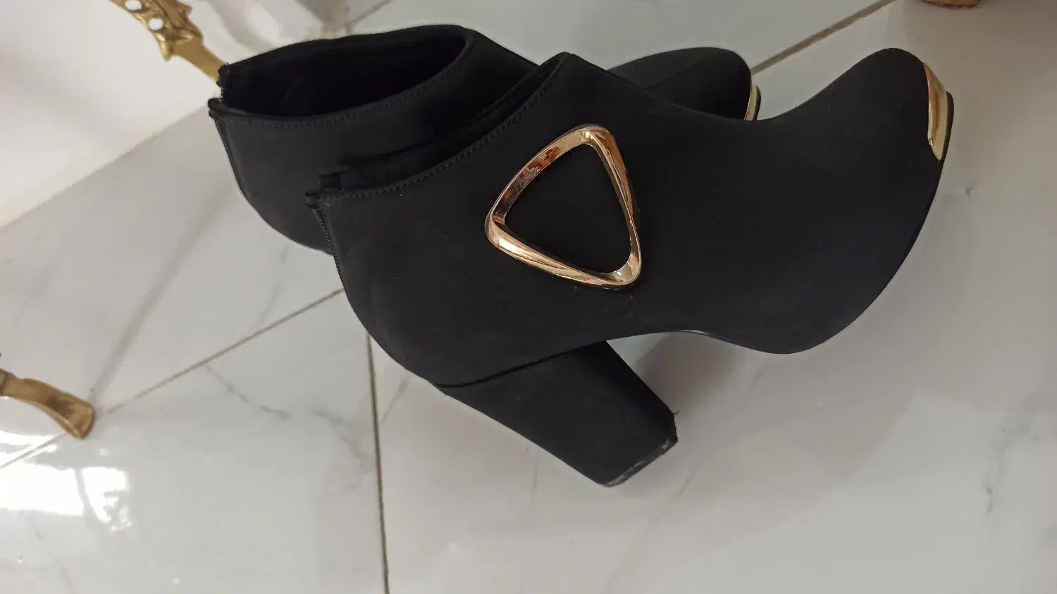 دو جفت نیم بوت نونواصلا پوشیده نشدن مشکی ها|کیف، کفش، کمربند|کرمانشاه, |دیوار