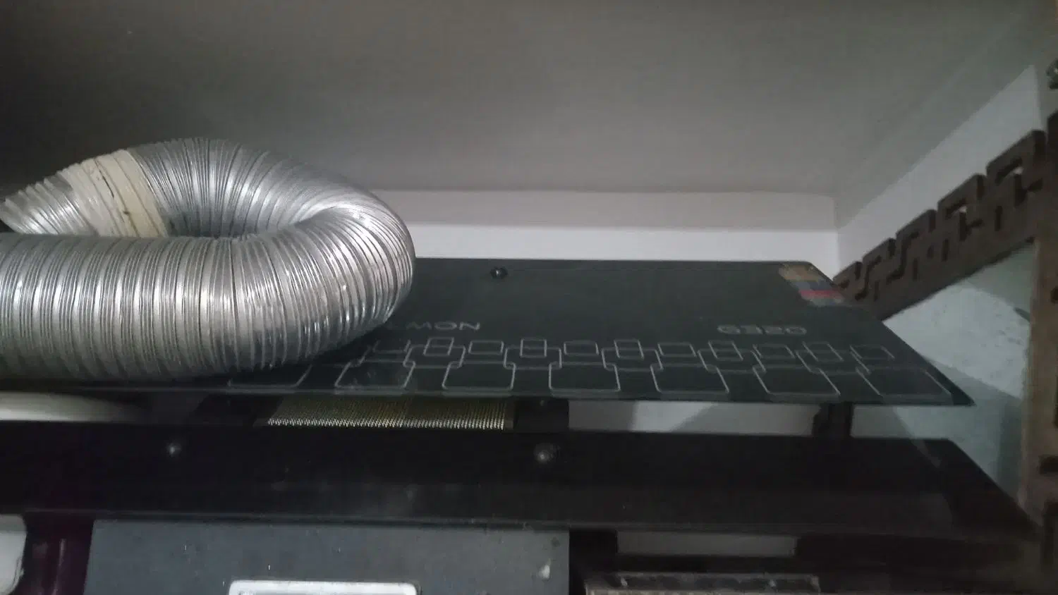 هود لمسی.بخاری .زیر تی وی تی وی|هود|بهبهان, |دیوار