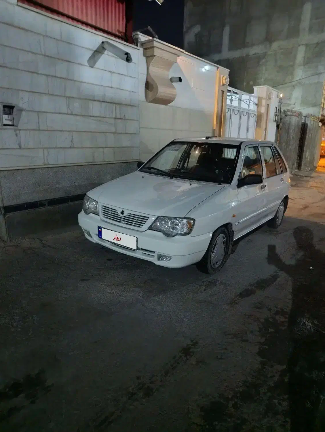 هاچبک ۱۱۱|خودرو سواری و وانت|میانه, |دیوار