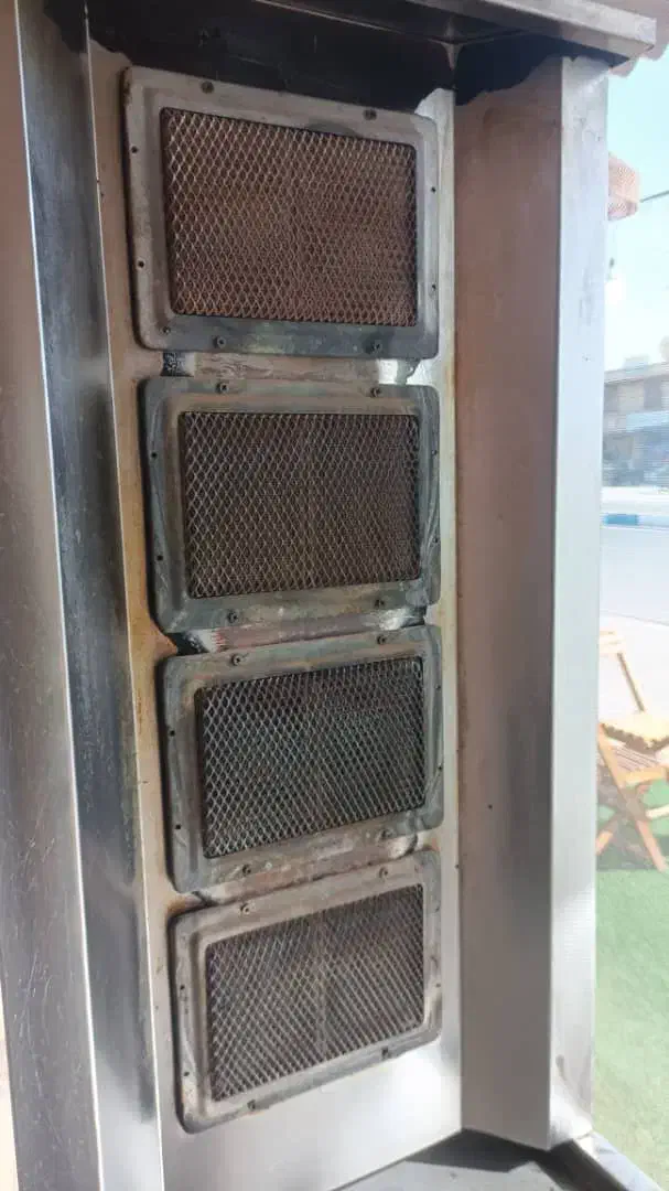 دستگاه شاورما در حد نو سوری|اجاق گاز و لوازم برقی پختوپز|قشم, |دیوار