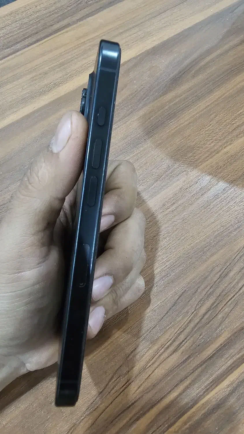 آیفون 16 pro مشکی|موبایل|یزد, |دیوار