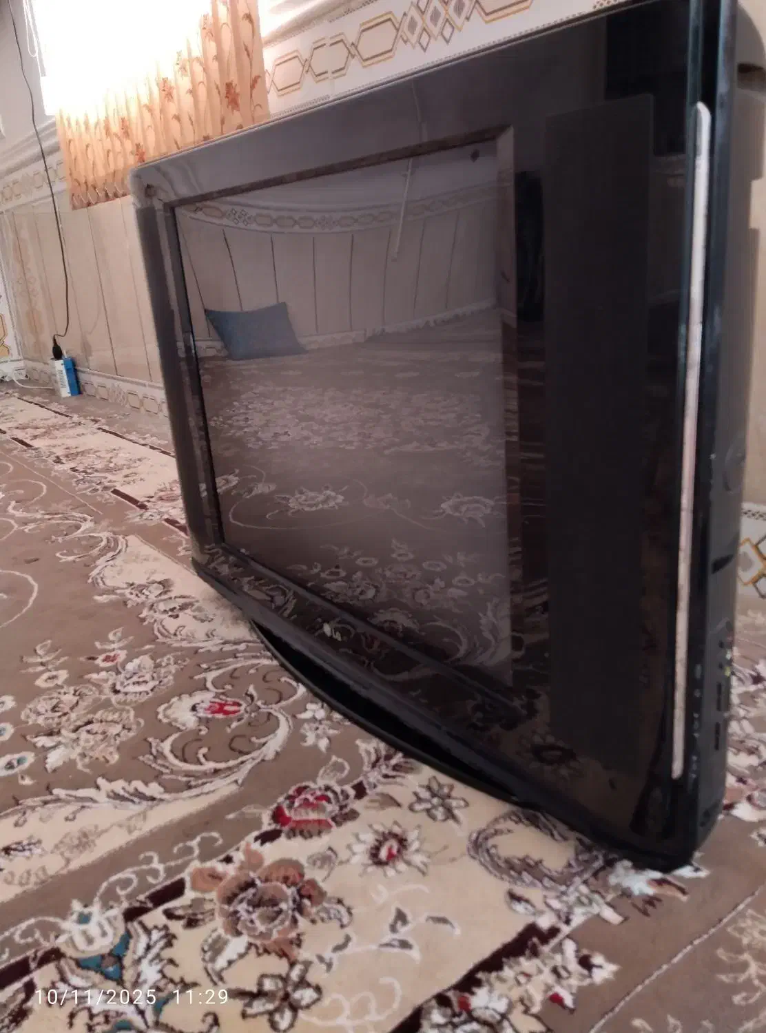 تلویزیون|تلویزیون و پروژکتور|دوگنبدان, |دیوار