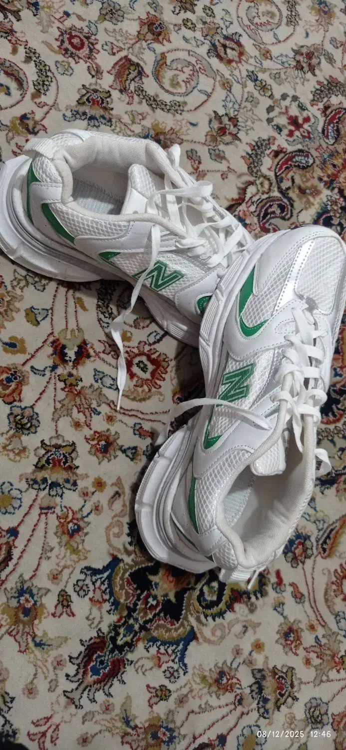 کتونی اسپرت|کیف، کفش، کمربند|تویسرکان, |دیوار