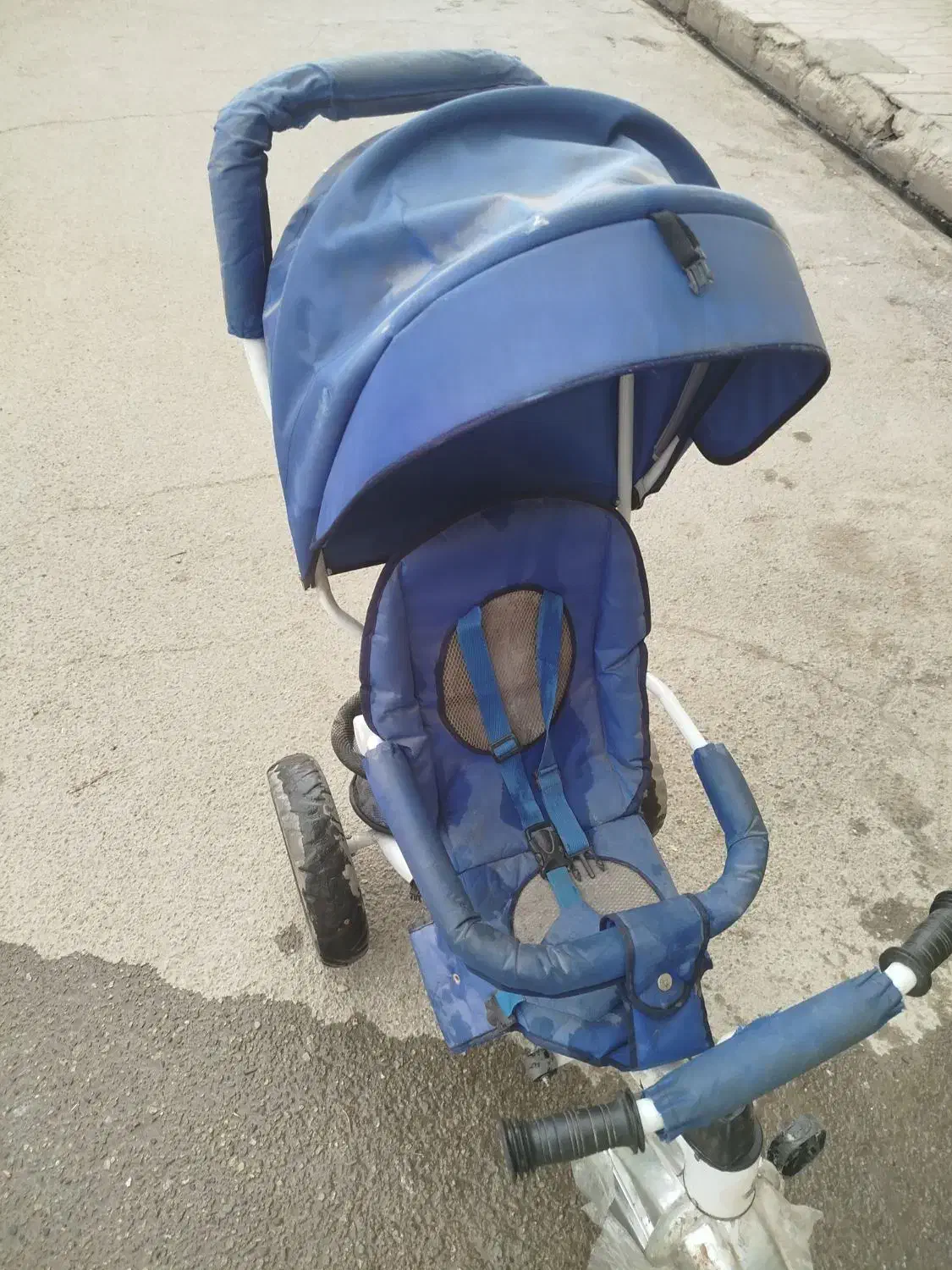 سه چرخه دسته دار بدنه محکم|دوچرخه، اسکیت، اسکوتر|پاکدشت, پاکدشت (مامازند)|دیوار