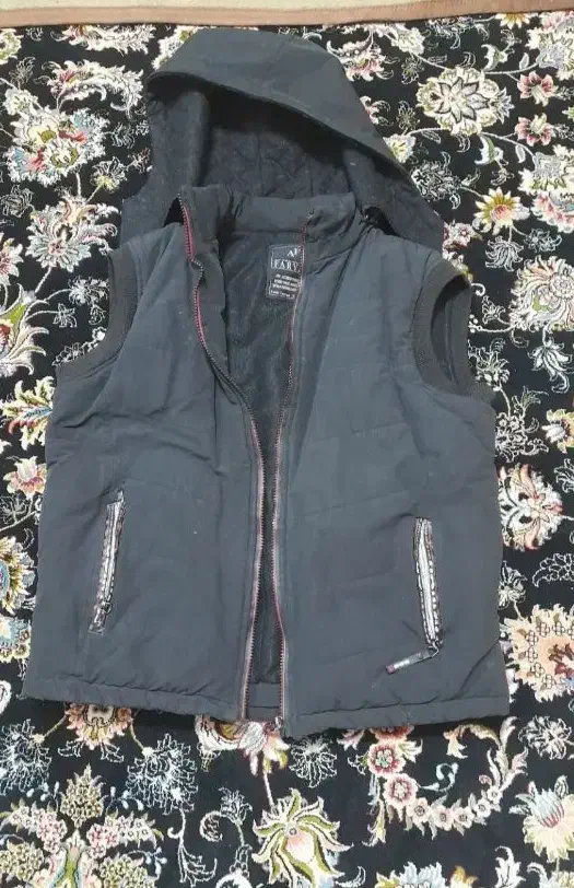 لباس|لباس|میلاجرد, |دیوار