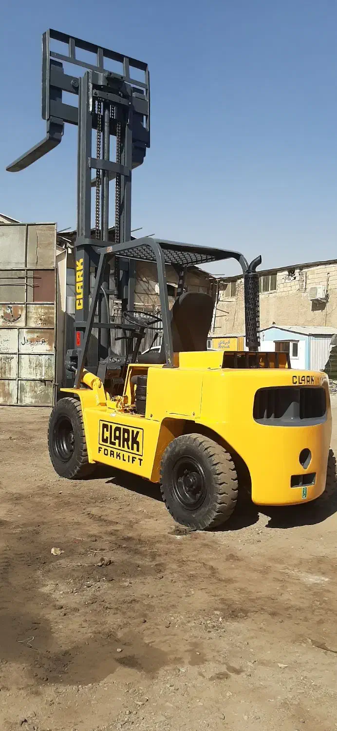 لیفتراک کلارک 4تن دیزل اتومات|خودرو سنگین|تهران, شهید رجایی|دیوار