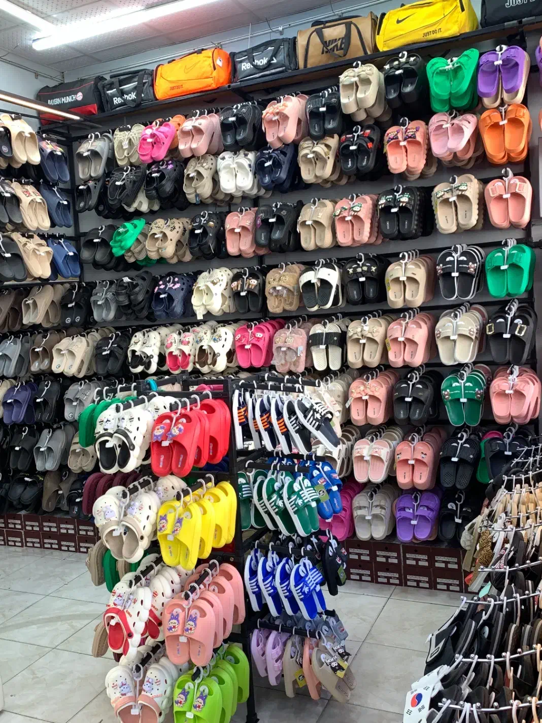 شهر صندل آداک بالاترین تنوع|کیف، کفش، کمربند|زنجان, |دیوار