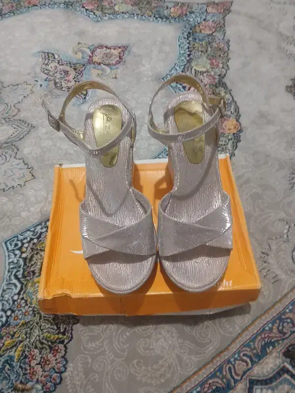 کفش شیک و بلند|کیف، کفش، کمربند|سقز, |دیوار